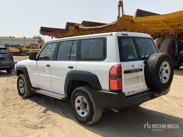 2018 Nissan Patrol GL 4x4 SUV - SUV : 사진 3 2018 Nissan Patrol GL 4x4 SUV - SUV : 사진 3