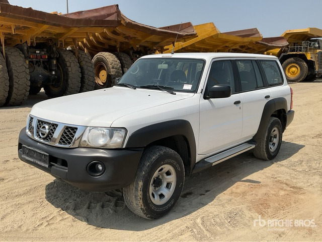 2018 Nissan Patrol GL 4x4 SUV - SUV : 사진 1 2018 Nissan Patrol GL 4x4 SUV - SUV : 사진 1