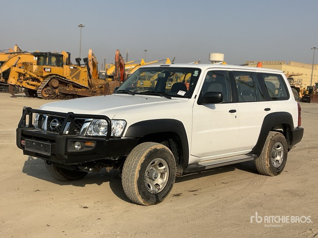 2018 Nissan Patrol GL 4x4 SUV - SUV : 사진 1 2018 Nissan Patrol GL 4x4 SUV - SUV : 사진 1
