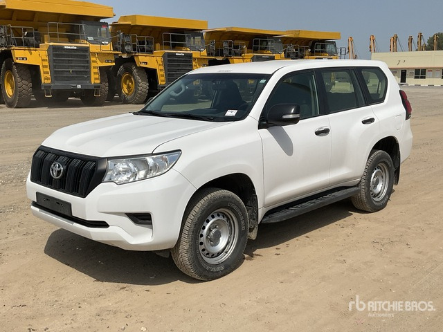 2018 Toyota Prado 150L 4x4 SUV - SUV : 사진 1 2018 Toyota Prado 150L 4x4 SUV - SUV : 사진 1