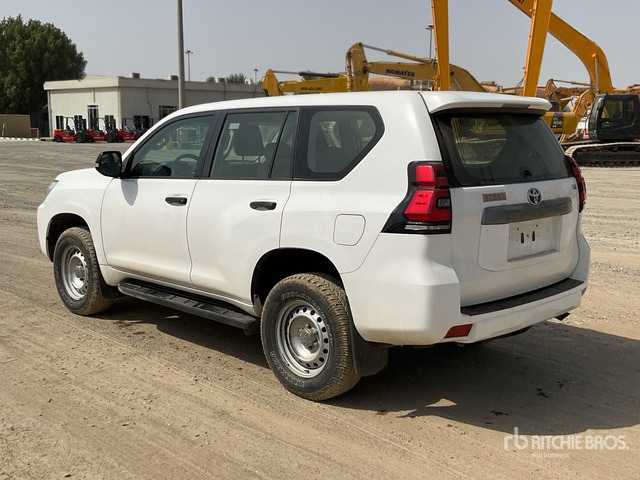 2018 Toyota Prado TX 150L 4x4 SUV - SUV : 사진 4 2018 Toyota Prado TX 150L 4x4 SUV - SUV : 사진 4