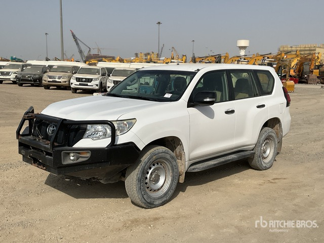 2018 Toyota Prado TX 150L 4x4 SUV - SUV : 사진 1 2018 Toyota Prado TX 150L 4x4 SUV - SUV : 사진 1
