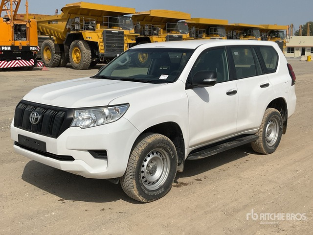 2018 Toyota Prado TX 150L 4x4 SUV - SUV : 사진 1 2018 Toyota Prado TX 150L 4x4 SUV - SUV : 사진 1