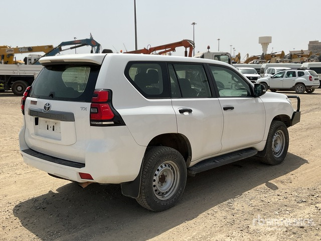 2018 Toyota Prado TX 150L 4x4 SUV - SUV : 사진 3 2018 Toyota Prado TX 150L 4x4 SUV - SUV : 사진 3