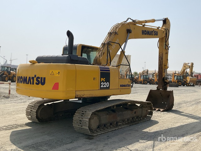 2020 Komatsu PC220-8M0 - 크롤러 굴삭기 : 사진 3 2020 Komatsu PC220-8M0 - 크롤러 굴삭기 : 사진 3