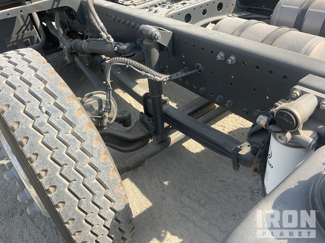 2022 XCMG XGA3310D6SEX 8x4 Twin-Steer (Unused) Cab & Chassis - 캡 새시 트럭 : 사진 5 2022 XCMG XGA3310D6SEX 8x4 Twin-Steer (Unused) Cab & Chassis - 캡 새시 트럭 : 사진 5