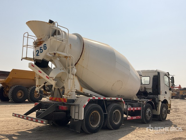 2024 XCMG NXG5310GJBN5C 8x4 Twin-Steer Mixer Truck - 콘크리트 믹서 트럭 : 사진 3 2024 XCMG NXG5310GJBN5C 8x4 Twin-Steer Mixer Truck - 콘크리트 믹서 트럭 : 사진 3