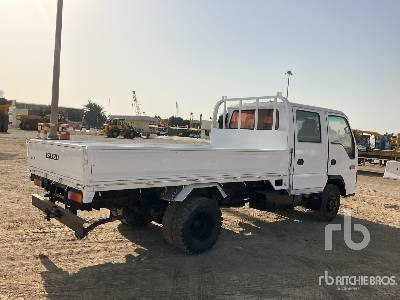 ISUZU QINGLING NKR - 드롭사이드/ 플랫베드 트럭 : 사진 3 ISUZU QINGLING NKR - 드롭사이드/ 플랫베드 트럭 : 사진 3