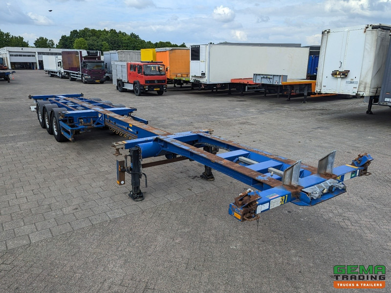 Broshuis MFCC 3-Assen SAF - Lift as - Schijfremmen - Alle aansluitingen - 컨테이너 운반 장치/ 스와프 보디 세미 트레일러 : 사진 4 Broshuis MFCC 3-Assen SAF - Lift as - Schijfremmen - Alle aansluitingen - 컨테이너 운반 장치/ 스와프 보디 세미 트레일러 : 사진 4