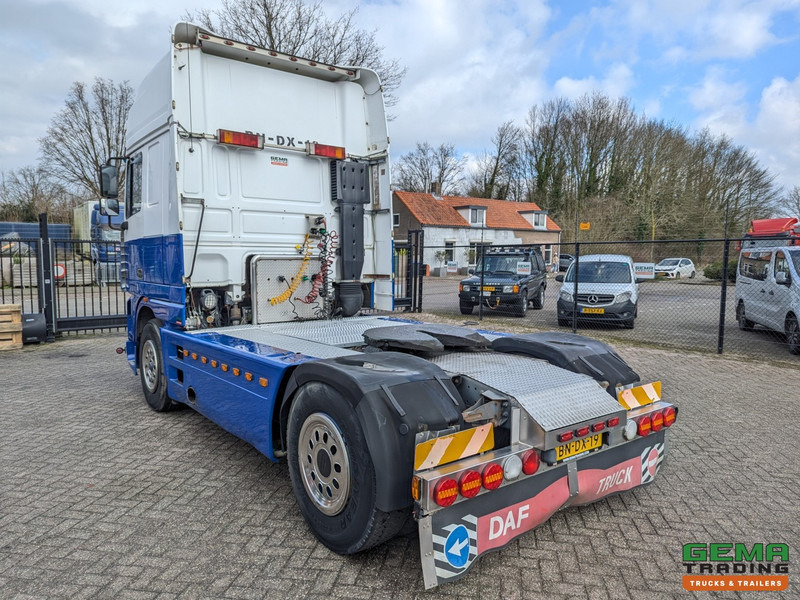 DAF 95XF.480 4x2 Superspacecab Euro3 - Handgeschakeld - Limited Edition Interieur - Side Skirts - Luchthoorns - 트랙터 유닛 : 사진 4 DAF 95XF.480 4x2 Superspacecab Euro3 - Handgeschakeld - Limited Edition Interieur - Side Skirts - Luchthoorns - 트랙터 유닛 : 사진 4