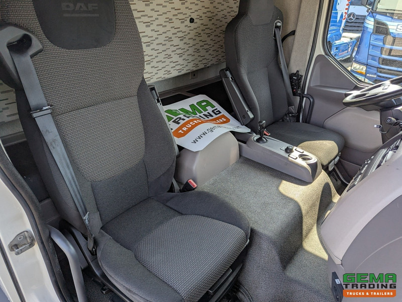 냉동탑차 DAF LF 210 FA 4x2 Slaapcab Euro6 - Koelbak 5.5M + Konvekta/Solar-Koeler + Laadklep 1500KG - Zijdeur - 08/2025 APK : 사진 17