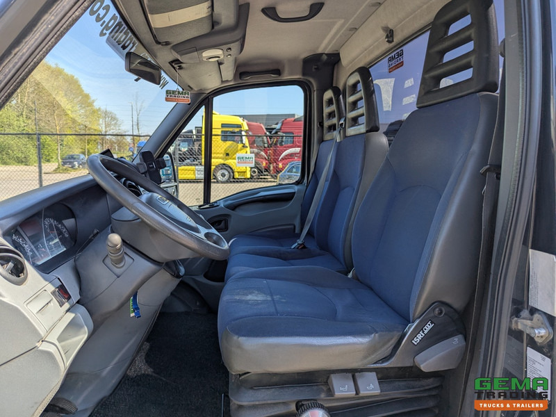 Iveco 35C18/T 4x2 Euro4 - BE-Trekker - 3-Zits - Luchthoorns - NAP - 07/2025APK - 트랙터 유닛 : 사진 5 Iveco 35C18/T 4x2 Euro4 - BE-Trekker - 3-Zits - Luchthoorns - NAP - 07/2025APK - 트랙터 유닛 : 사진 5