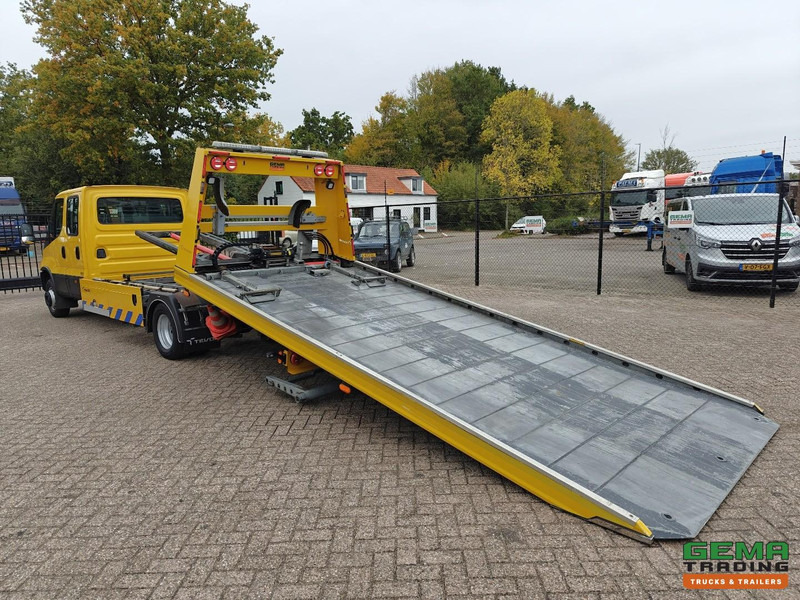 Iveco / Tevor 70C18/TR24 4x2 DubbelCabine Euro6D - TEVOR ZP30-C1 + Bril 1800KG - Afstandsbediening - 03/2026 APK - 견인 트럭 : 사진 3 Iveco / Tevor 70C18/TR24 4x2 DubbelCabine Euro6D - TEVOR ZP30-C1 + Bril 1800KG - Afstandsbediening - 03/2026 APK - 견인 트럭 : 사진 3