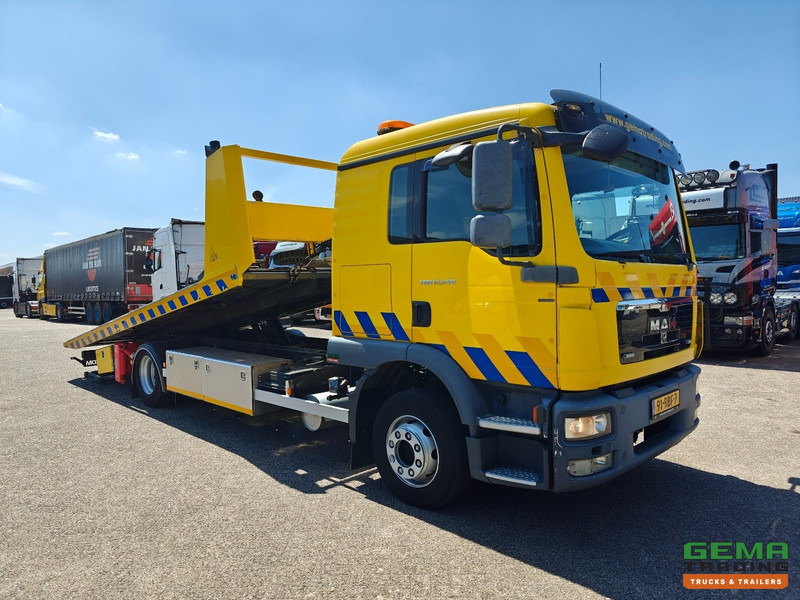 MAN TGM 12.250 4X2 BL DubbelCab 6 Pers. - Falkom FAS6000 + FAL2000 + Dubbele Lier 3600KG - Afstandsbediening - 10/2025 APK - 견인 트럭 : 사진 5 MAN TGM 12.250 4X2 BL DubbelCab 6 Pers. - Falkom FAS6000 + FAL2000 + Dubbele Lier 3600KG - Afstandsbediening - 10/2025 APK - 견인 트럭 : 사진 5