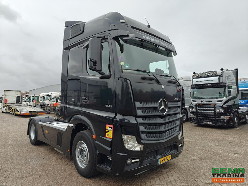Mercedes-Benz Actros 1942 4x2 Megaspace Euro6 - Dubbele Tanks - SneeuwKettingen - SMARTTacho V2 - 02/2026 APK - 트랙터 유닛 : 사진 2 Mercedes-Benz Actros 1942 4x2 Megaspace Euro6 - Dubbele Tanks - SneeuwKettingen - SMARTTacho V2 - 02/2026 APK - 트랙터 유닛 : 사진 2