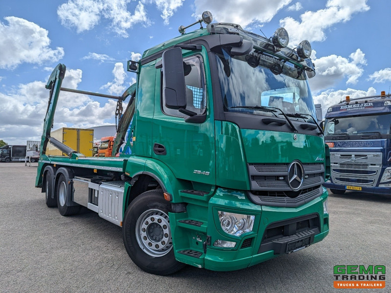 Mercedes-Benz Antos 2546 6x2/4 Dagcab - Euro6 - JOAB PortaalSysteem 18T - Weegsysteem - Uitschuifbaar - 스킵 로더 트럭 : 사진 5 Mercedes-Benz Antos 2546 6x2/4 Dagcab - Euro6 - JOAB PortaalSysteem 18T - Weegsysteem - Uitschuifbaar - 스킵 로더 트럭 : 사진 5