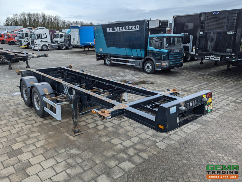Renders EURO 700 2-Assen MB - Schijfremmen - 20FT Aansluiting - Luchtvering - 2960KG - TOP! - 컨테이너 운반 장치/ 스와프 보디 세미 트레일러 : 사진 4 Renders EURO 700 2-Assen MB - Schijfremmen - 20FT Aansluiting - Luchtvering - 2960KG - TOP! - 컨테이너 운반 장치/ 스와프 보디 세미 트레일러 : 사진 4