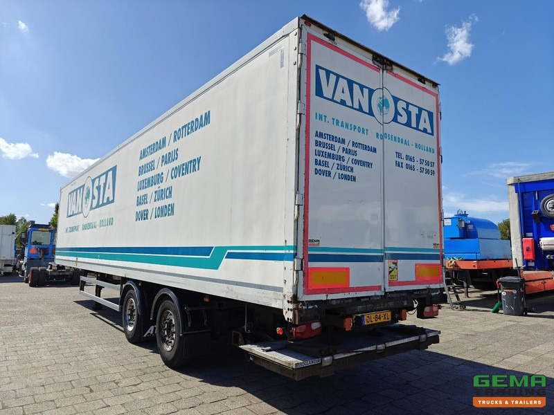 SYSTEM TRAILERS GS PRS 18 2-Assen SAF - LiftAs en StuurAs - Schijfremmen - Gesloten Opbouw - Laadklep 2000KG - 밀폐형 박스 세미 트레일러 : 사진 4 SYSTEM TRAILERS GS PRS 18 2-Assen SAF - LiftAs en StuurAs - Schijfremmen - Gesloten Opbouw - Laadklep 2000KG - 밀폐형 박스 세미 트레일러 : 사진 4
