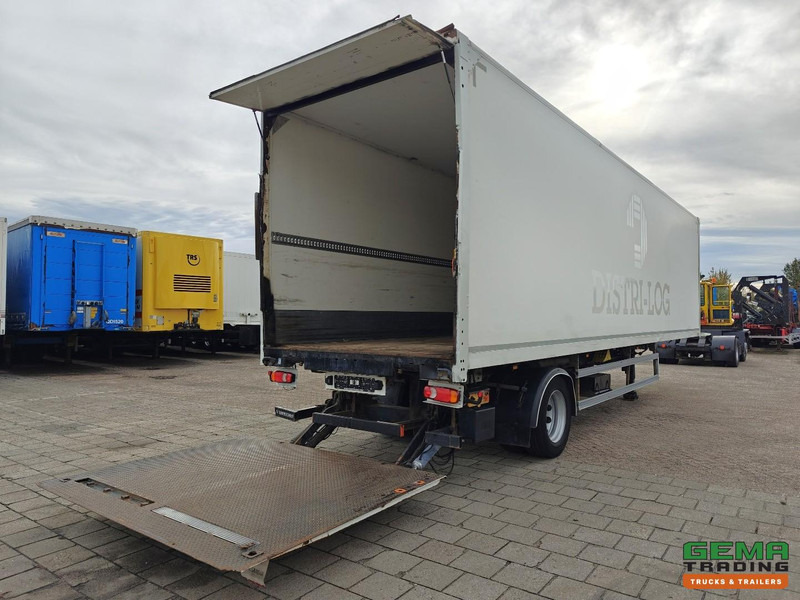 System Tailer GSTFS 10 1-As SAF - CITY - StuurAs - Gesloten opbouw 11.10m + Laadklep 2500KG - Accubak - 밀폐형 박스 세미 트레일러 : 사진 2 System Tailer GSTFS 10 1-As SAF - CITY - StuurAs - Gesloten opbouw 11.10m + Laadklep 2500KG - Accubak - 밀폐형 박스 세미 트레일러 : 사진 2
