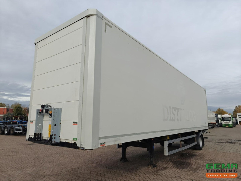 System Tailer GSTFS 10 1-As SAF - CITY - StuurAs - Gesloten opbouw 11.10m + Laadklep 2500KG - Accubak - 밀폐형 박스 세미 트레일러 : 사진 1 System Tailer GSTFS 10 1-As SAF - CITY - StuurAs - Gesloten opbouw 11.10m + Laadklep 2500KG - Accubak - 밀폐형 박스 세미 트레일러 : 사진 1