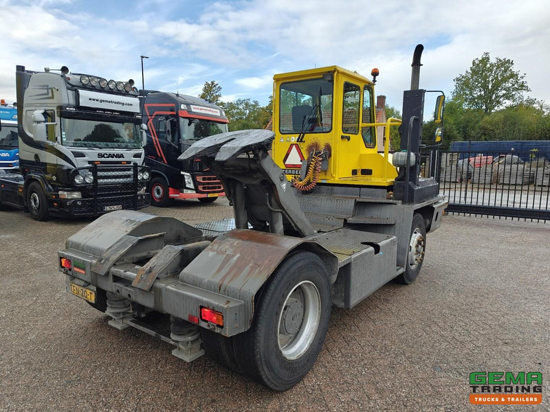 Terberg YT180 Schotel 25T - Naafreductie - Cummins - Landbouw Kenteken 40km/h - 터미널 트랙터 : 사진 3 Terberg YT180 Schotel 25T - Naafreductie - Cummins - Landbouw Kenteken 40km/h - 터미널 트랙터 : 사진 3