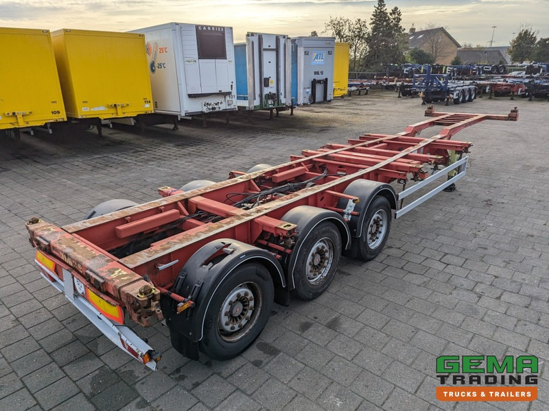 Tirsan Maxima CS 3-Assen SAF ADR FL-AT - Disc Brakes - All Connections - Back Slider (O1979) - 컨테이너 운반 장치/ 스와프 보디 세미 트레일러 : 사진 4 Tirsan Maxima CS 3-Assen SAF ADR FL-AT - Disc Brakes - All Connections - Back Slider (O1979) - 컨테이너 운반 장치/ 스와프 보디 세미 트레일러 : 사진 4