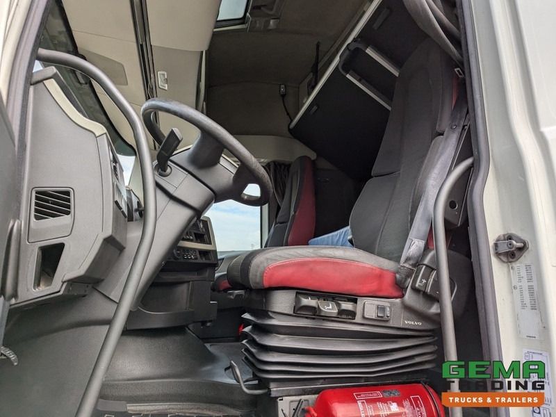 Volvo FH420 4x2 Euro6 FH420 4x2 Globetrotter Euro6 - XLOW / Mega - VEB+ - Double Tanks - Air Suspension (T1539) - 트랙터 유닛 : 사진 5 Volvo FH420 4x2 Euro6 FH420 4x2 Globetrotter Euro6 - XLOW / Mega - VEB+ - Double Tanks - Air Suspension (T1539) - 트랙터 유닛 : 사진 5