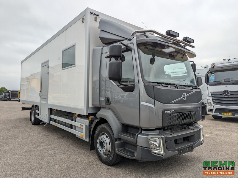 Volvo FL 250 4x2 Dagcab Euro6 - Camper/Kantoor - NIEUW - Toilet - Airco's - Verwarming - 트럭 : 사진 2 Volvo FL 250 4x2 Dagcab Euro6 - Camper/Kantoor - NIEUW - Toilet - Airco's - Verwarming - 트럭 : 사진 2