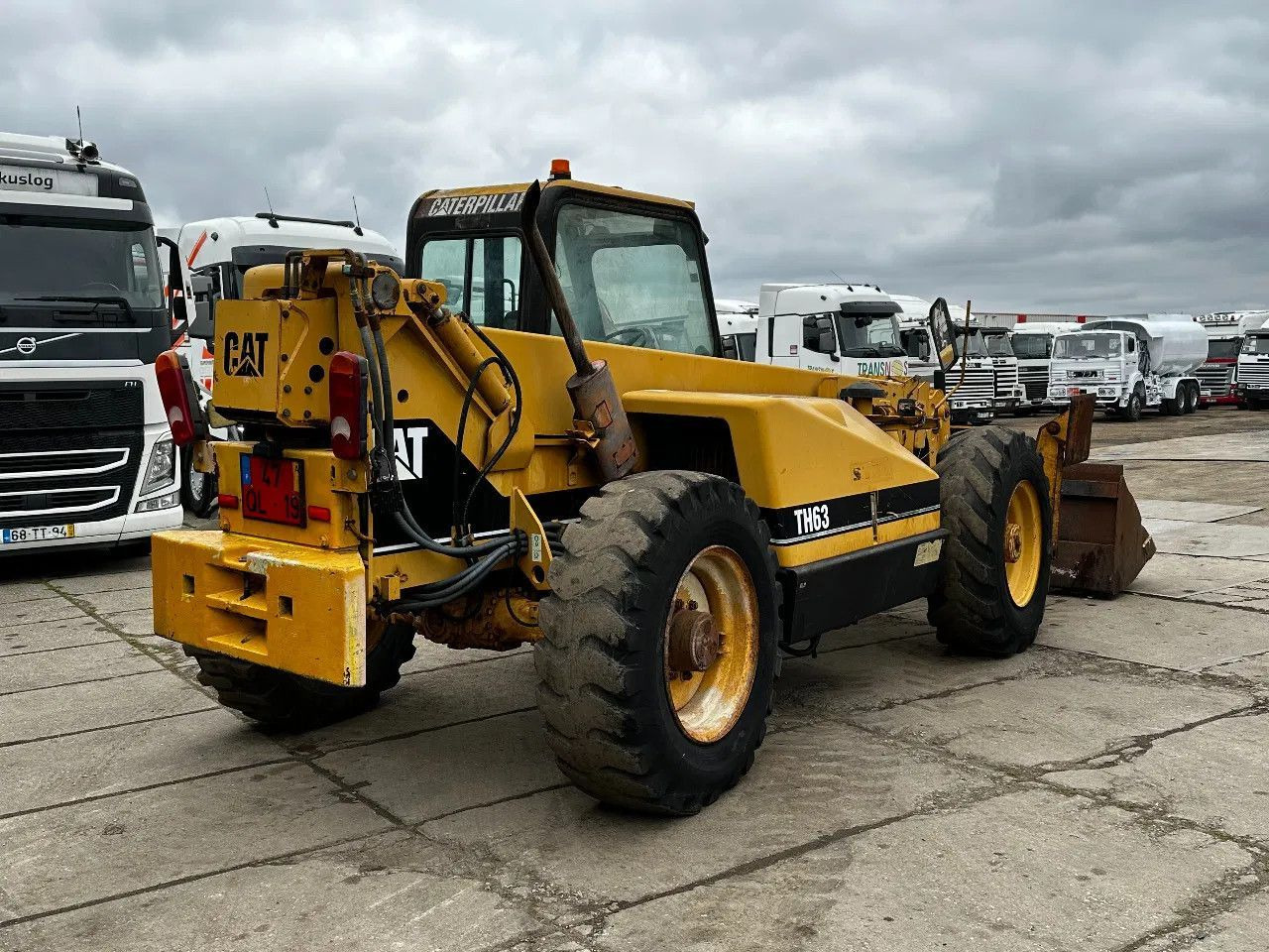 CAT Caterpillar TH63 4X4X4 Telehandler - 텔레스코픽 핸들러 : 사진 4 CAT Caterpillar TH63 4X4X4 Telehandler - 텔레스코픽 핸들러 : 사진 4