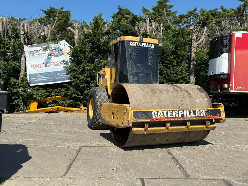 Caterpillar CS 563 Roller with vibration - 롤러 : 사진 1 Caterpillar CS 563 Roller with vibration - 롤러 : 사진 1