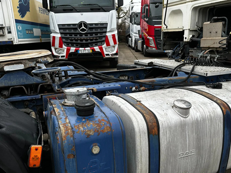 DAF XF 95.380 4X2 Tractor-unit Spring/Air ZF Manual Euro2 PTO - 트랙터 유닛 : 사진 5 DAF XF 95.380 4X2 Tractor-unit Spring/Air ZF Manual Euro2 PTO - 트랙터 유닛 : 사진 5