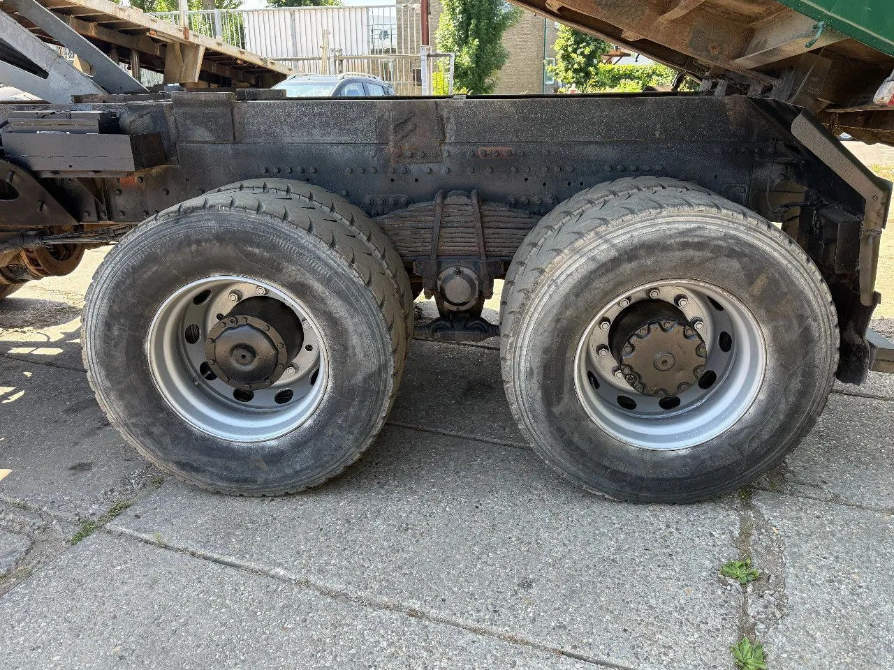 MAN 35.372 8X4 Tipper Spring/Spring ZF Manual Gear E - 덤프트럭 : 사진 5 MAN 35.372 8X4 Tipper Spring/Spring ZF Manual Gear E - 덤프트럭 : 사진 5