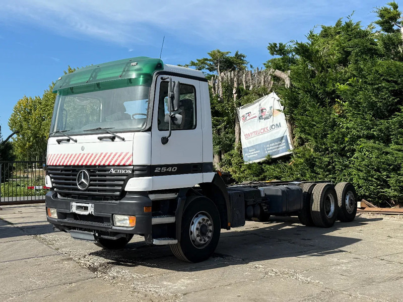 Mercedes-Benz ACTROS 2540 V6 6X2 Chassis Spring/Air EPS 3 Pedal - 캡 새시 트럭 : 사진 2 Mercedes-Benz ACTROS 2540 V6 6X2 Chassis Spring/Air EPS 3 Pedal - 캡 새시 트럭 : 사진 2