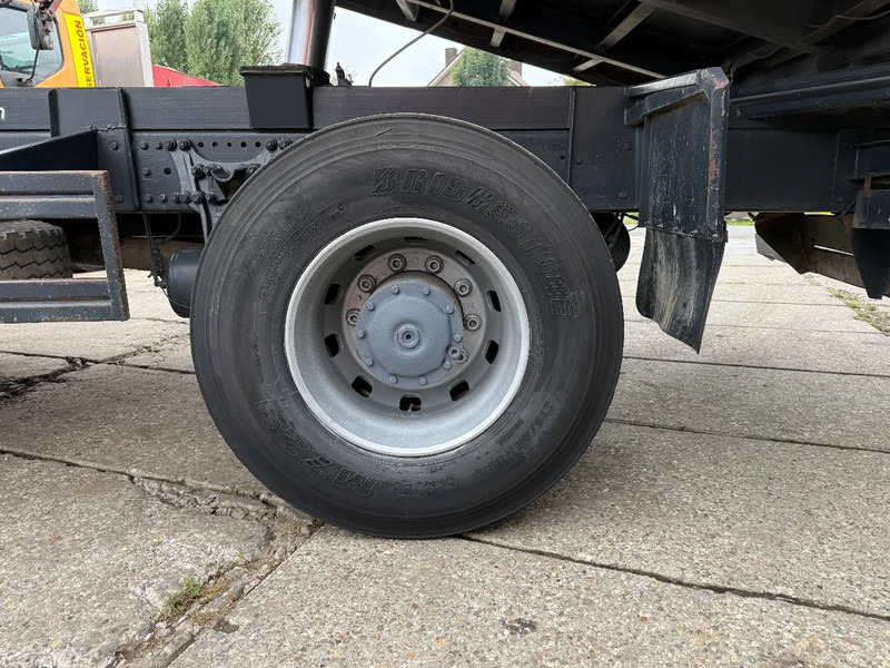 Mercedes-Benz Actros 1831 V6 4X2 Tipper + crane EPS Manual Gearbox 3 peddal - 덤프트럭, 크레인 트럭 : 사진 5 Mercedes-Benz Actros 1831 V6 4X2 Tipper + crane EPS Manual Gearbox 3 peddal - 덤프트럭, 크레인 트럭 : 사진 5