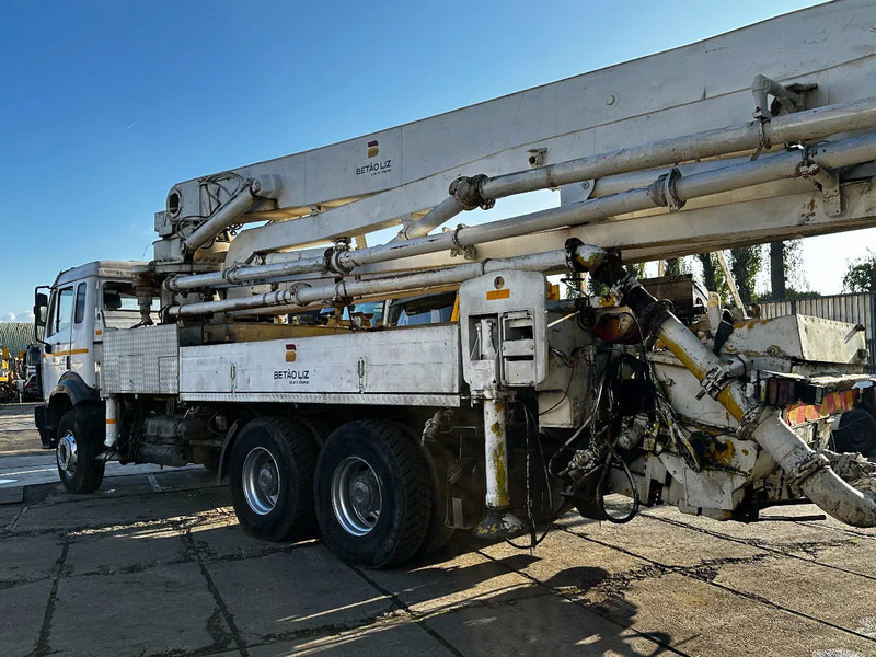 Mercedes-Benz SK 2631 6X4 LSB 36M BETONPOMP 370 BAR - 콘크리트 펌프 트럭 : 사진 3 Mercedes-Benz SK 2631 6X4 LSB 36M BETONPOMP 370 BAR - 콘크리트 펌프 트럭 : 사진 3