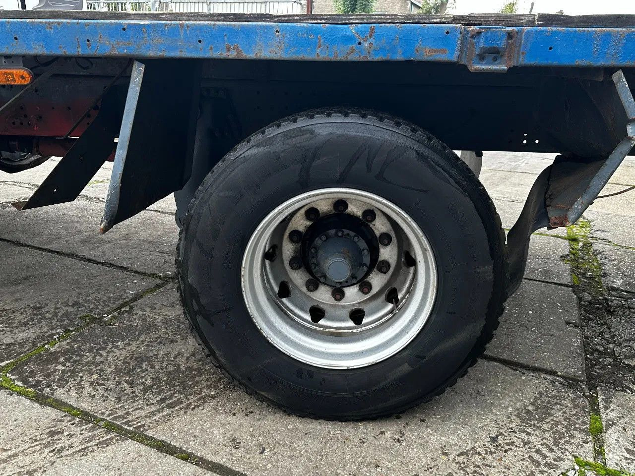 Scania P113-360 4X2 Platform Manual Gear Retarder Scania P113-360 4X2 Platform Manual Gear Retarder - 드롭사이드/ 플랫베드 트럭 : 사진 5 Scania P113-360 4X2 Platform Manual Gear Retarder Scania P113-360 4X2 Platform Manual Gear Retarder - 드롭사이드/ 플랫베드 트럭 : 사진 5