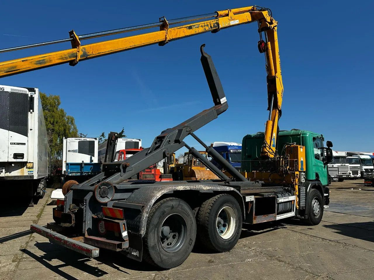 Scania P114-380 6X2 Ampirol + Heila 13000 5T Crane Manu - 컨테이너 운반 장치/ 스와프 보디 트럭 : 사진 5 Scania P114-380 6X2 Ampirol + Heila 13000 5T Crane Manu - 컨테이너 운반 장치/ 스와프 보디 트럭 : 사진 5