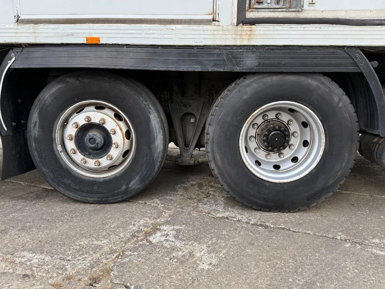 Volvo FH 12.420 6X2 Frigo Spring/Air Manual Gearbox TO - 냉동탑차 : 사진 5 Volvo FH 12.420 6X2 Frigo Spring/Air Manual Gearbox TO - 냉동탑차 : 사진 5