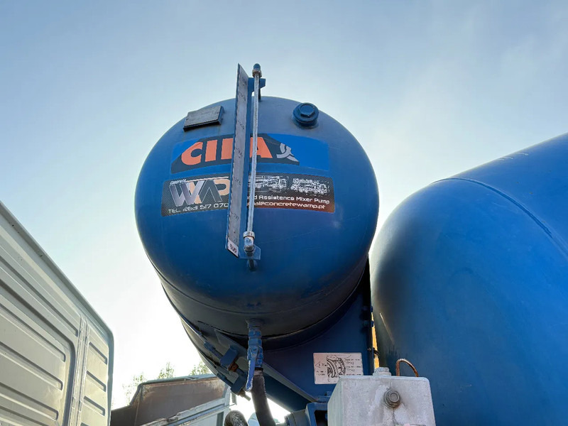 Volvo FM 12.380 8X4 CIFA Beton Mixer Spring/Spring *TOP CONDITION* - 콘크리트 믹서 트럭 : 사진 5 Volvo FM 12.380 8X4 CIFA Beton Mixer Spring/Spring *TOP CONDITION* - 콘크리트 믹서 트럭 : 사진 5