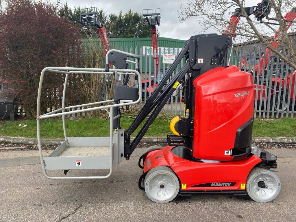 Manitou 100 VJR - 수직 마스트 리프트 : 사진 1 Manitou 100 VJR - 수직 마스트 리프트 : 사진 1