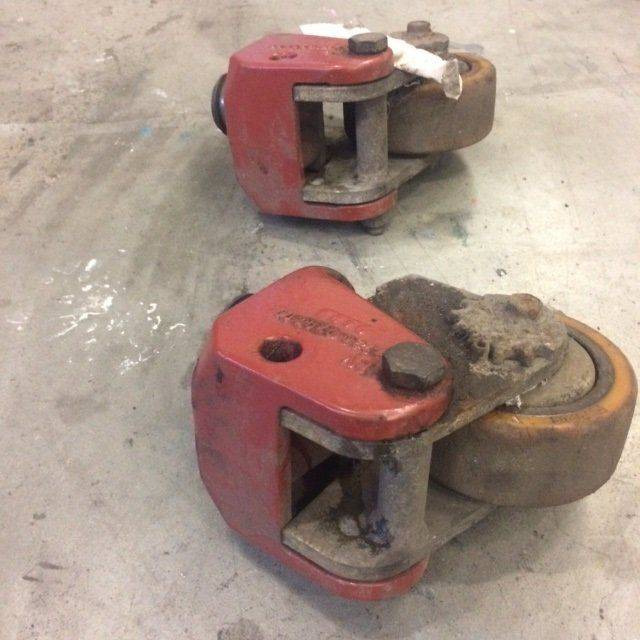 2xSupport Wheel for Komatsu MWP18-1R - 스티어링 자재 취급 장비 용 : 사진 2 2xSupport Wheel for Komatsu MWP18-1R - 스티어링 자재 취급 장비 용 : 사진 2