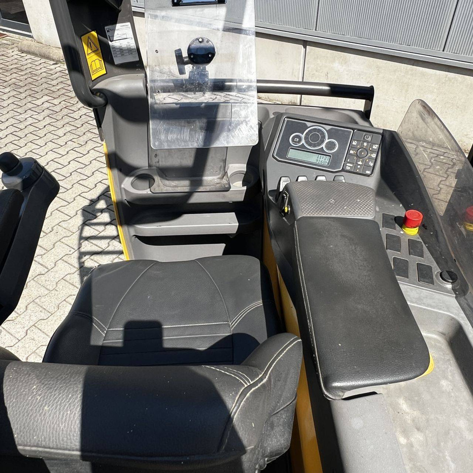 Atlet UND140DTFVRE675 - 리치 트럭 : 사진 4 Atlet UND140DTFVRE675 - 리치 트럭 : 사진 4