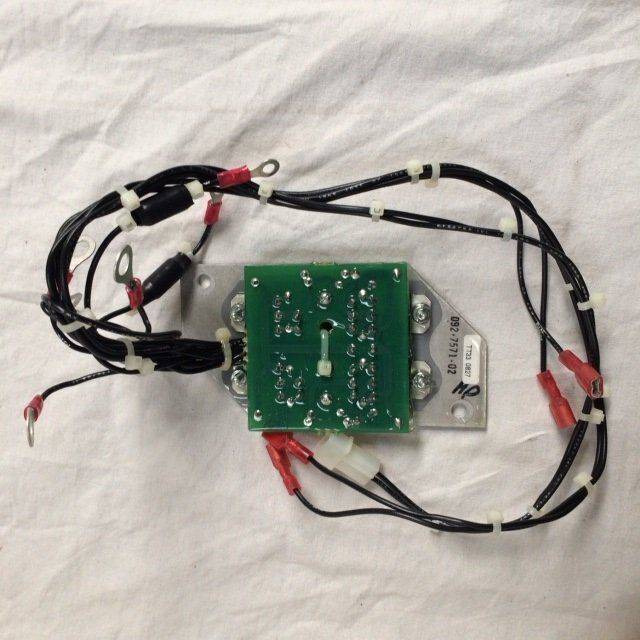 Board GP driver for Caterpillar - 전기 설비 자재 취급 장비 용 : 사진 1 Board GP driver for Caterpillar - 전기 설비 자재 취급 장비 용 : 사진 1