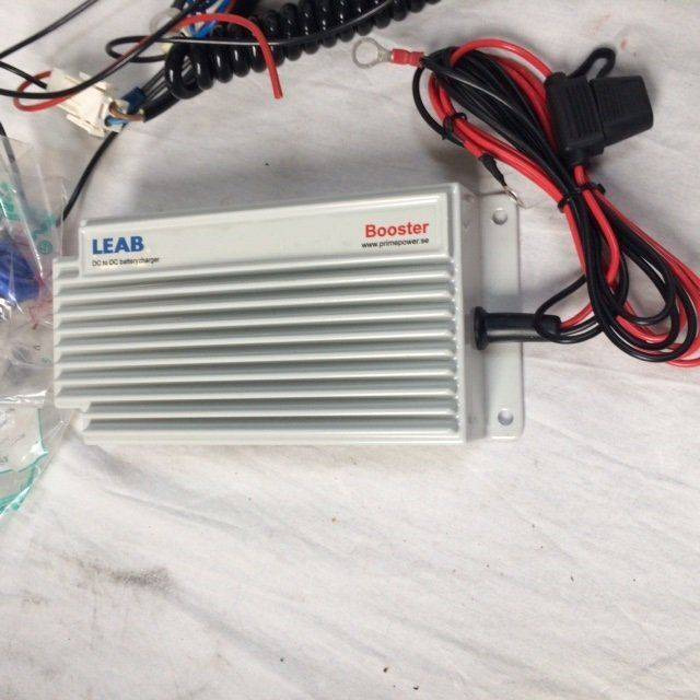 Charger for Caterpillar Mitsubishi - 예비 부속 자재 취급 장비 용 : 사진 2 Charger for Caterpillar Mitsubishi - 예비 부속 자재 취급 장비 용 : 사진 2