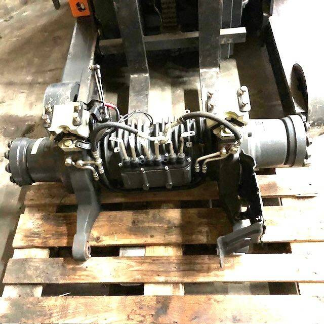 Complete Front axle for Linde E35L/ 387/ - 앞 차축 자재 취급 장비 용 : 사진 1 Complete Front axle for Linde E35L/ 387/ - 앞 차축 자재 취급 장비 용 : 사진 1