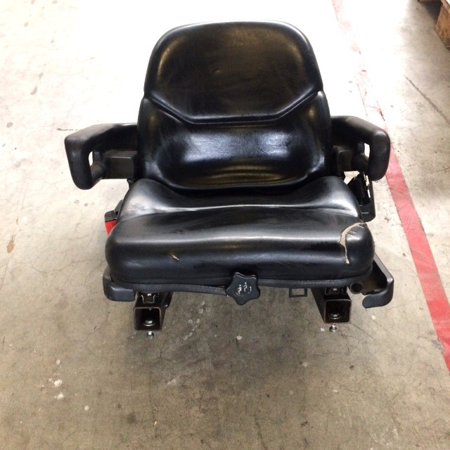 HYSTER seat for forklift - 운전실 및 내부 지게차 용 : 사진 2 HYSTER seat for forklift - 운전실 및 내부 지게차 용 : 사진 2