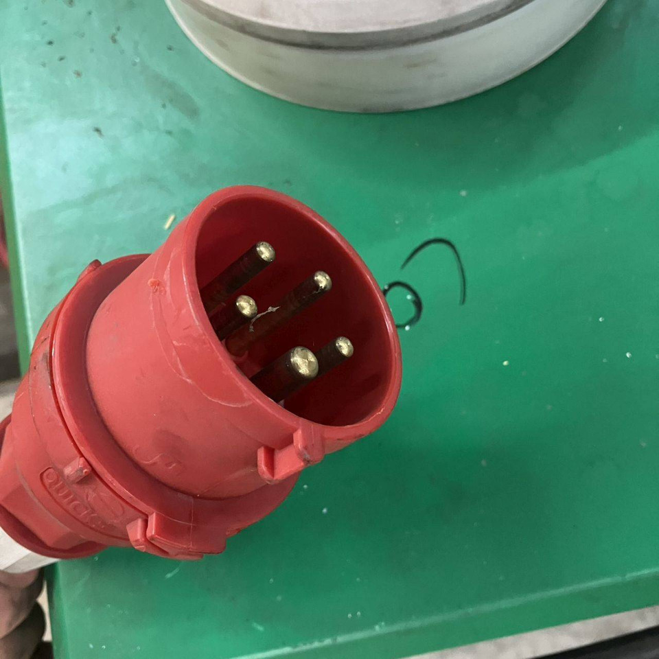 Hoppecke D400 G24/125B F14 H0-HF Trak Air - 예비 부속 자재 취급 장비 용 : 사진 5 Hoppecke D400 G24/125B F14 H0-HF Trak Air - 예비 부속 자재 취급 장비 용 : 사진 5