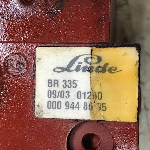 Hydraulic control valve - 유압 밸브 자재 취급 장비 용 : 사진 4 Hydraulic control valve - 유압 밸브 자재 취급 장비 용 : 사진 4