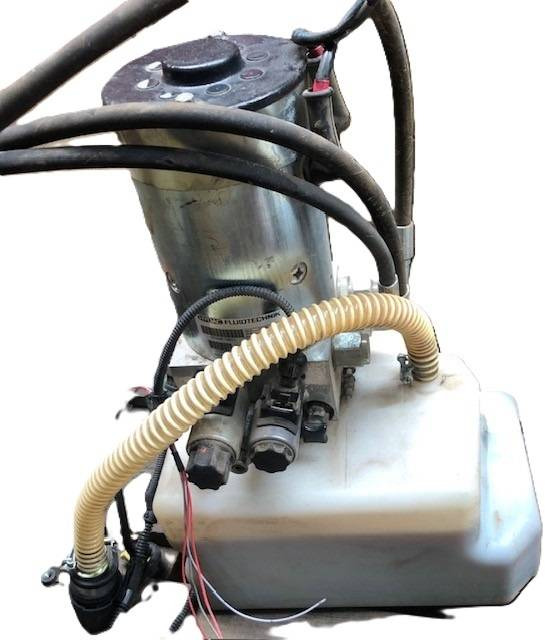 Hydraulic pump unit for Linde /1110/ - 스티어링 자재 취급 장비 용 : 사진 1 Hydraulic pump unit for Linde /1110/ - 스티어링 자재 취급 장비 용 : 사진 1