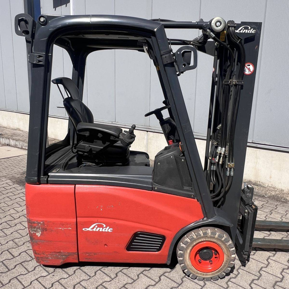 Linde E14 (386) - 전기 지게차 : 사진 5 Linde E14 (386) - 전기 지게차 : 사진 5